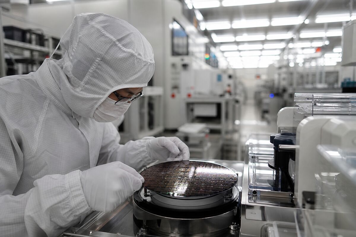 NXP Semiconductors Pursues Ambarella: What It Means for Investors