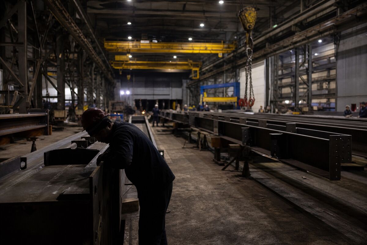 IES Holdings Expands into Structural Steel with $650M DBM Global Acquisition
