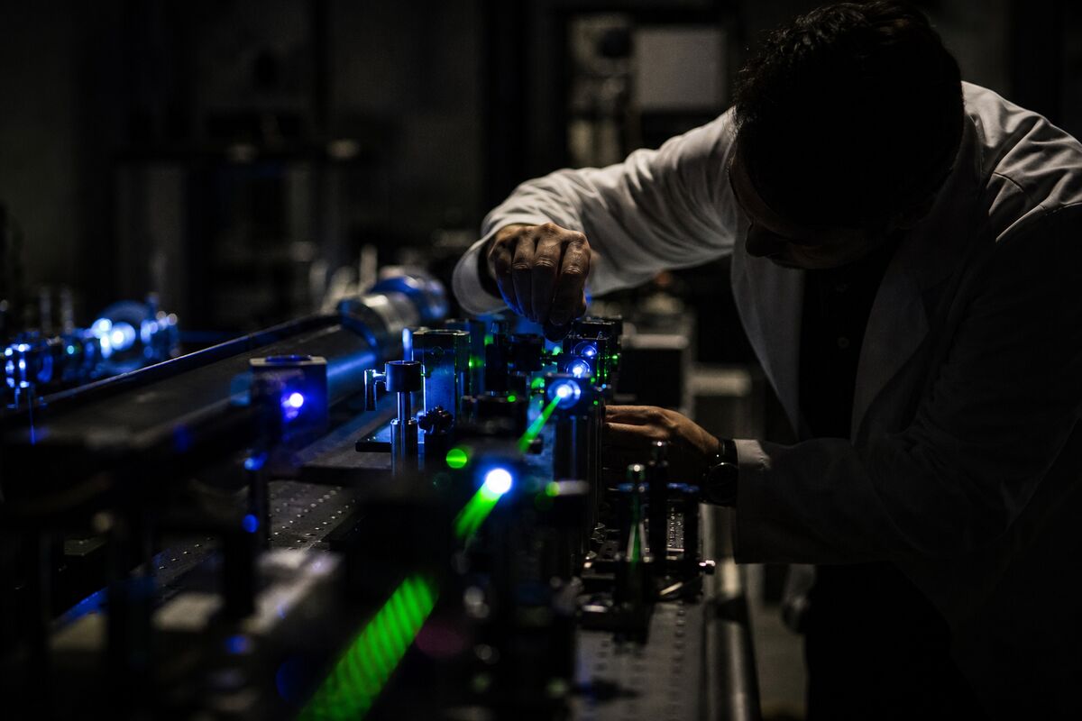 NUBURU's Strategic Acquisition Moves in Defense Tech