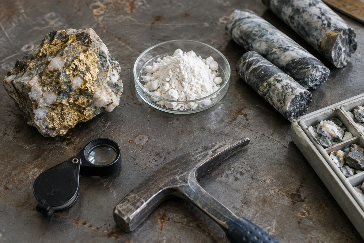 Mining Selloff Erases $264 Billion as Gold Unwinds and Lithium Retreats