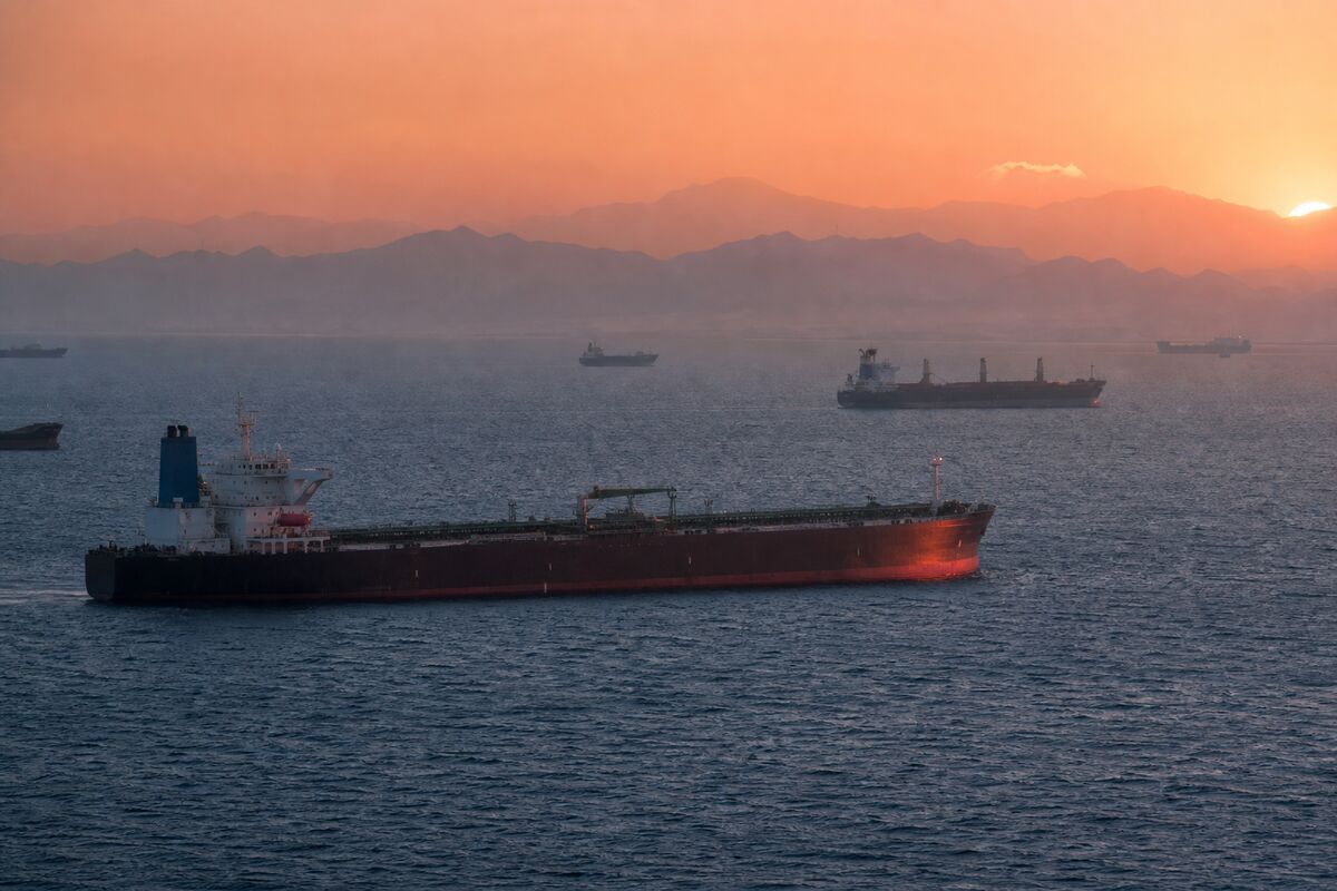 Oil Tops $110 as Hormuz Shipping Risks Lift North American Producers