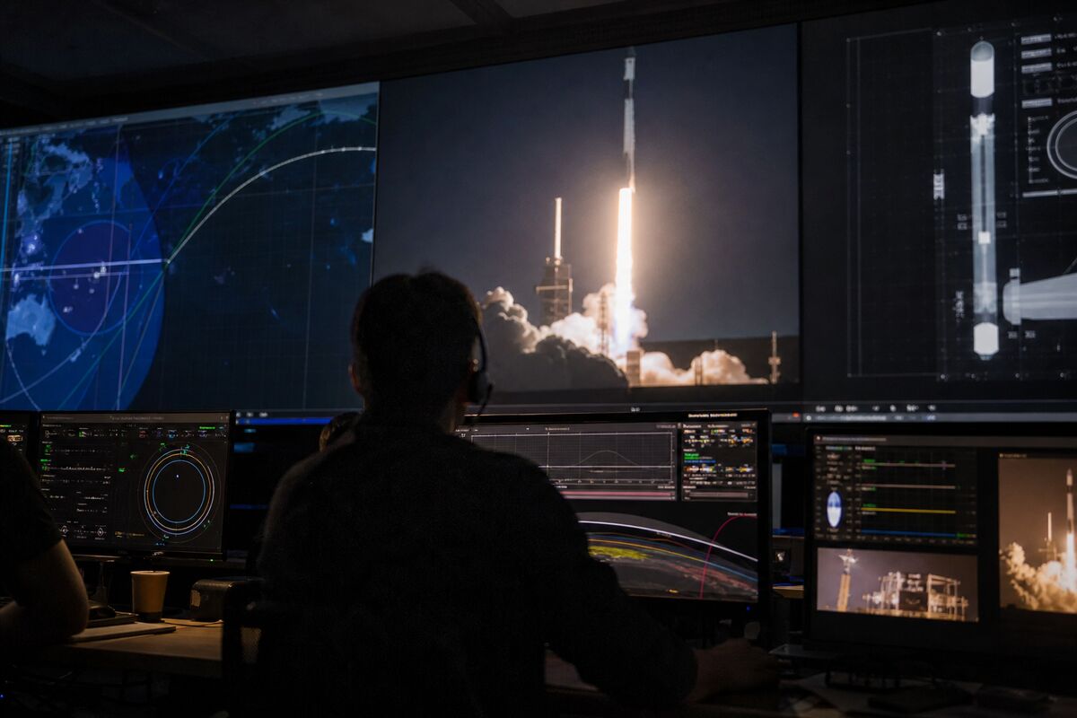 Rocket Lab's $8B Acquisition of Iridium: A New Frontier in Space Services
